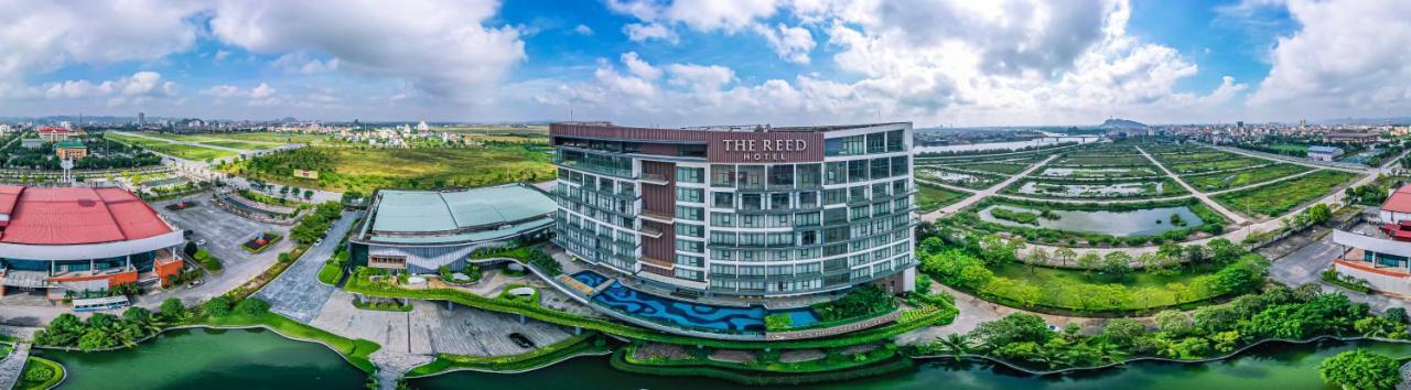 נין בין The Reed Hotel מראה חיצוני תמונה