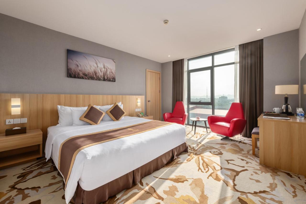 נין בין The Reed Hotel מראה חיצוני תמונה