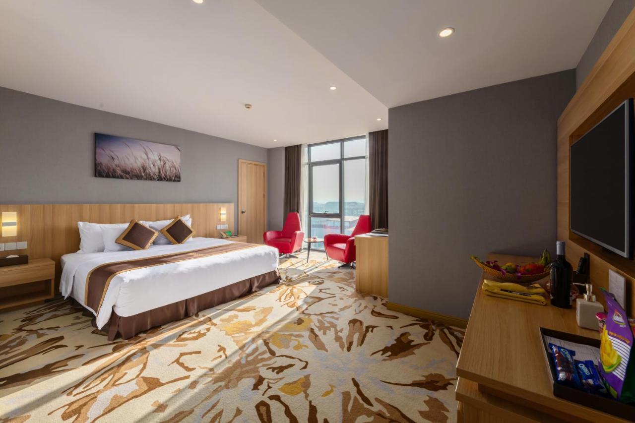 נין בין The Reed Hotel מראה חיצוני תמונה