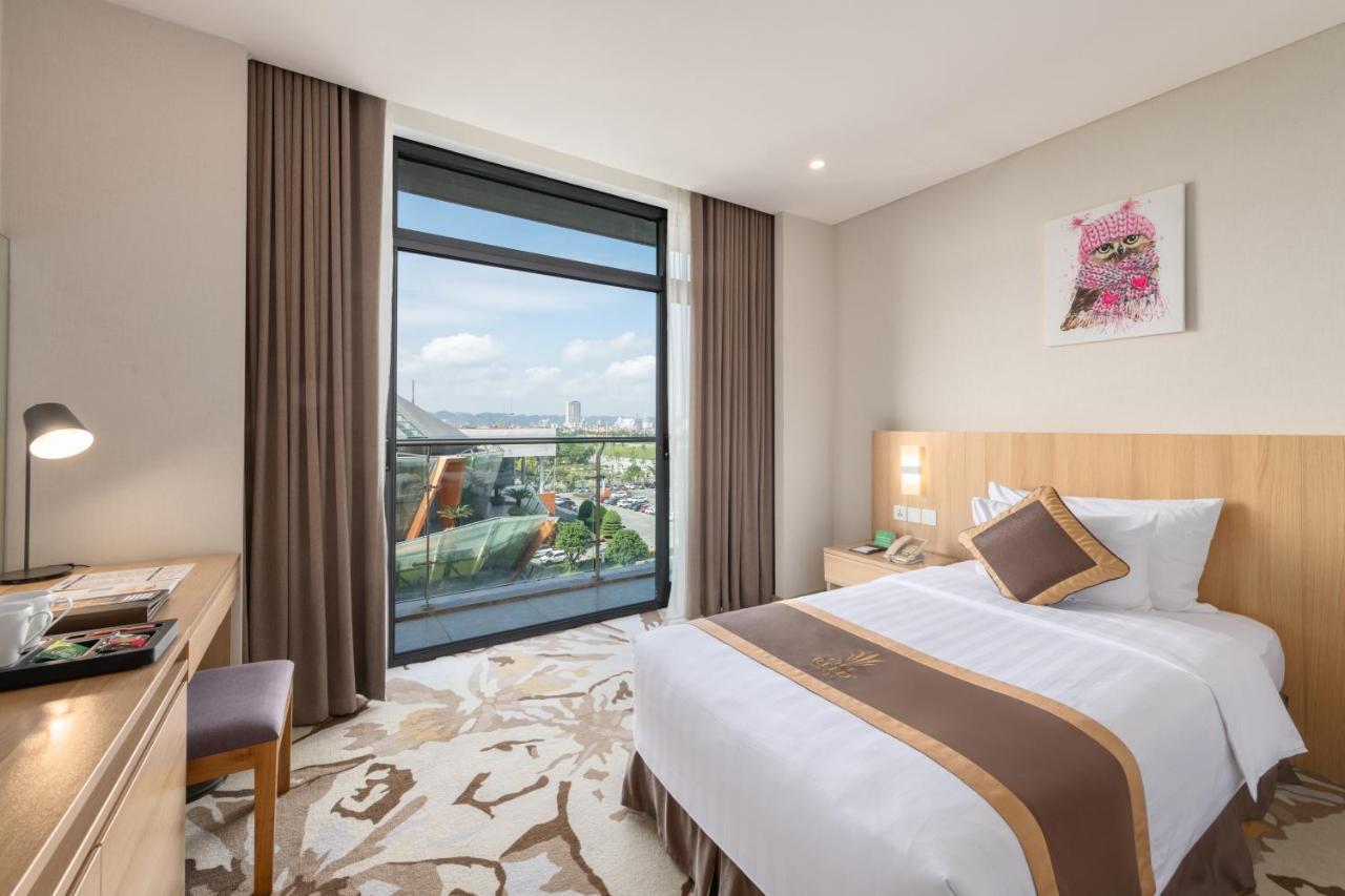 נין בין The Reed Hotel מראה חיצוני תמונה