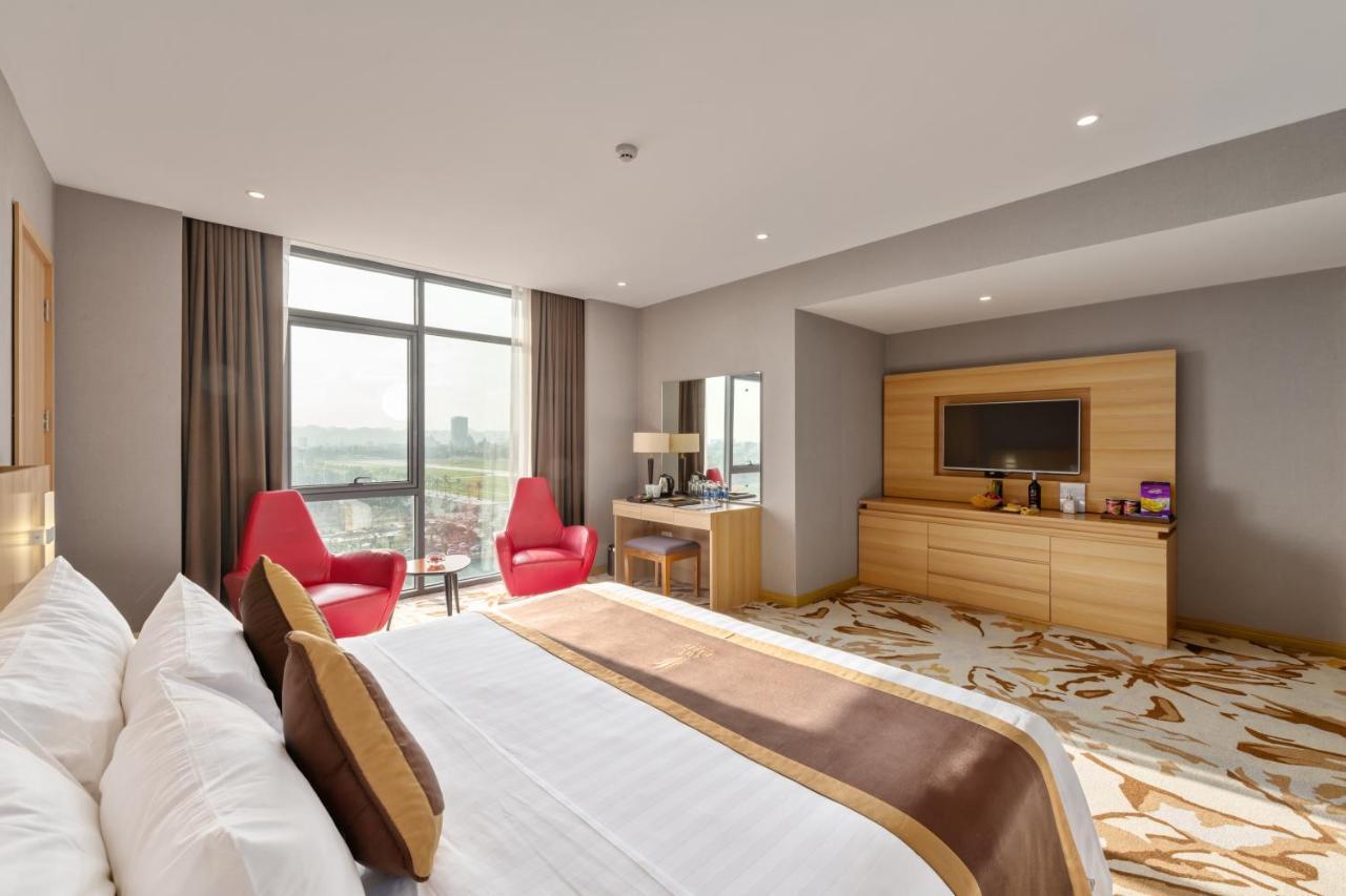 נין בין The Reed Hotel מראה חיצוני תמונה